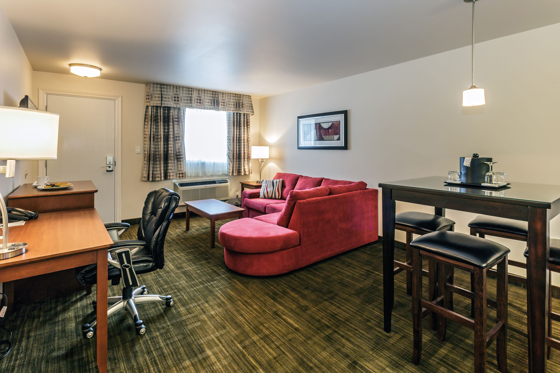 Our extended stay suites offer the perfect place for a long business trip.